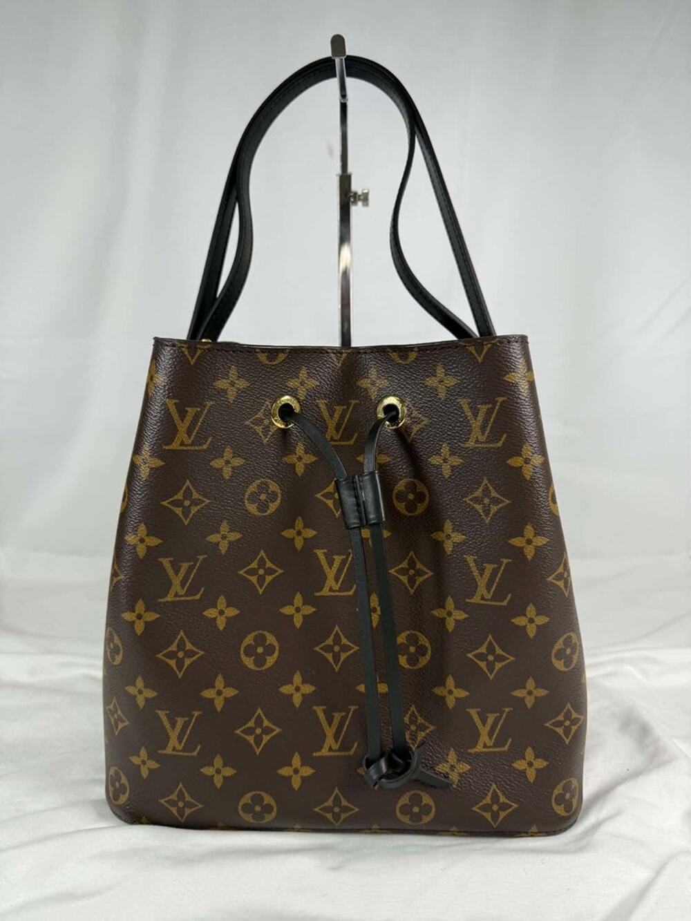 Louis Vuitton Neonoe MM Monogram Black Leather Shoulder Bag Purse SPB-TS 369373